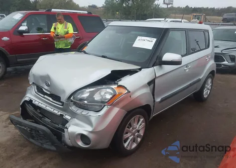2013 Kia Soul + from USA, damaged, VIN KNDJT2A68D7762192